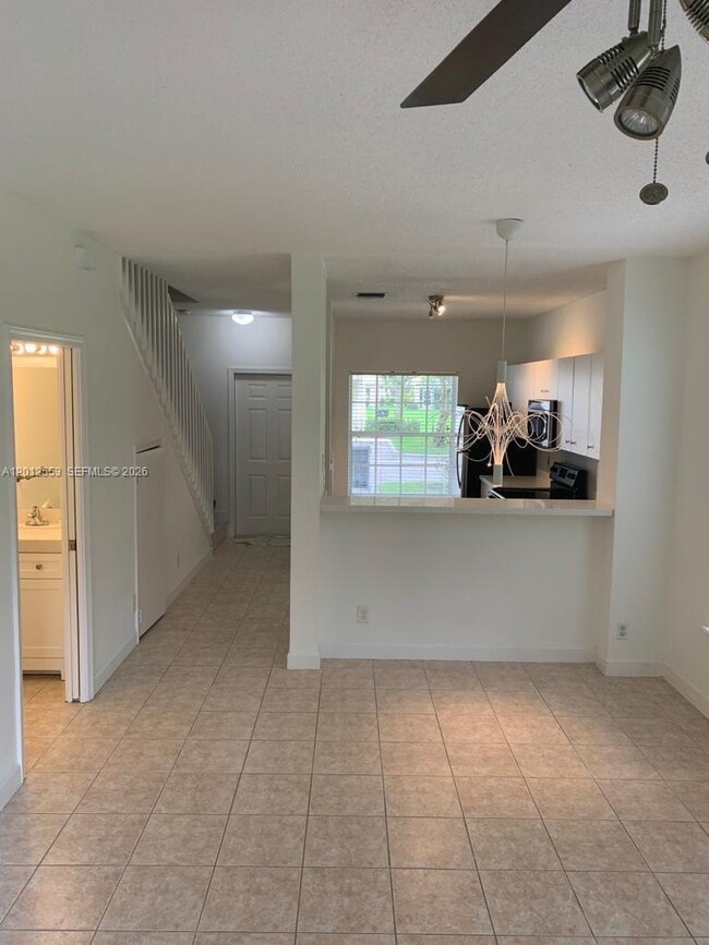 Photo - 6975 Blacksmith Way