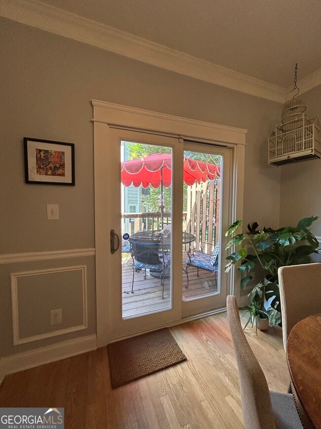 Photo - 1580 Commerce Dr