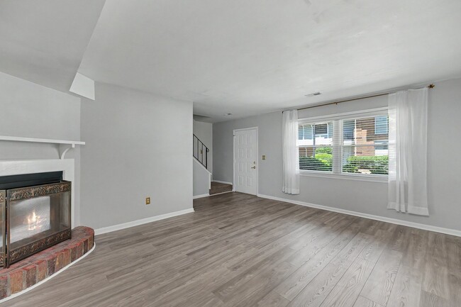 Photo - 2924 Cathedral Ln