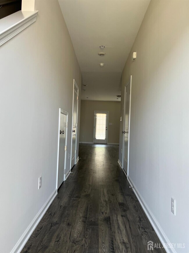 Photo - 309 Mazzeo Dr