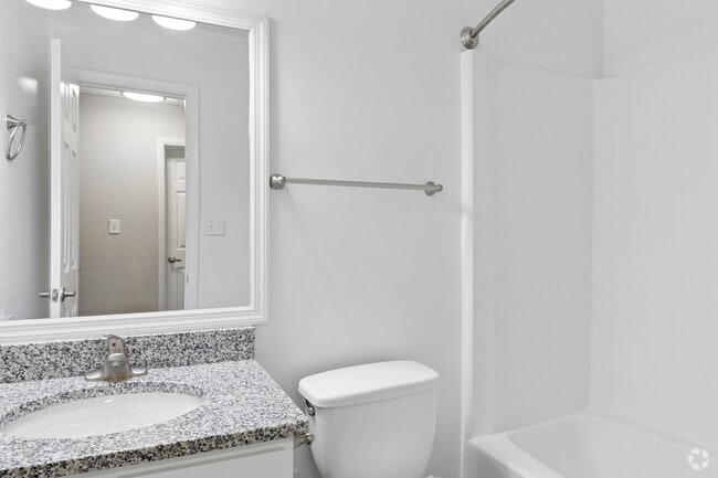 Sierra - 2BR, 2BA - 970SF - Bathroom