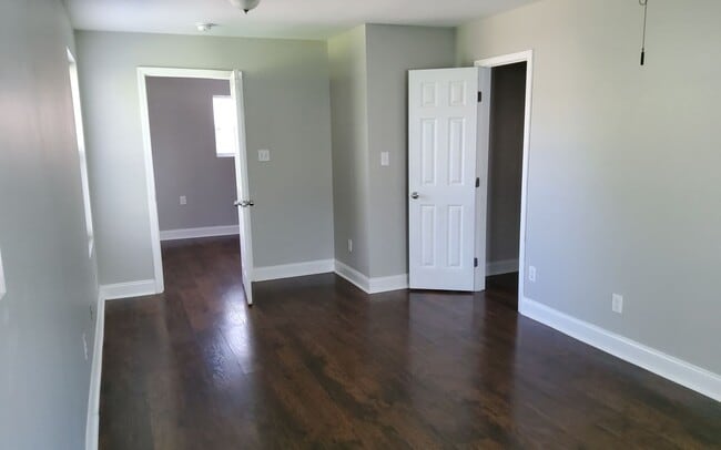 Photo - 203 N Hollywood St