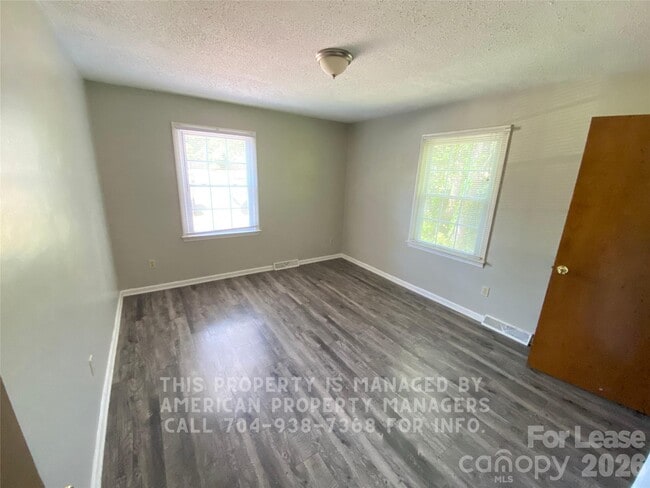 Photo - 1507 Jamaica Rd Unit A