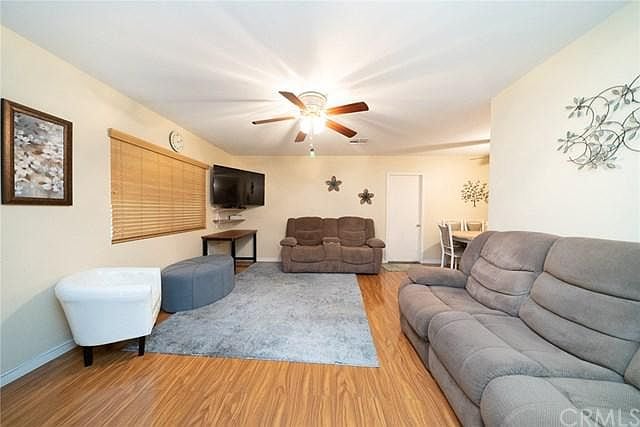 Photo - 551 Holladay Pl