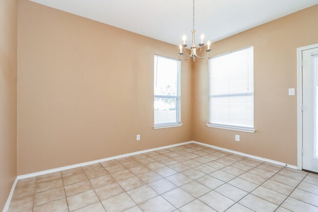 Photo - 9401 Waterman Dr