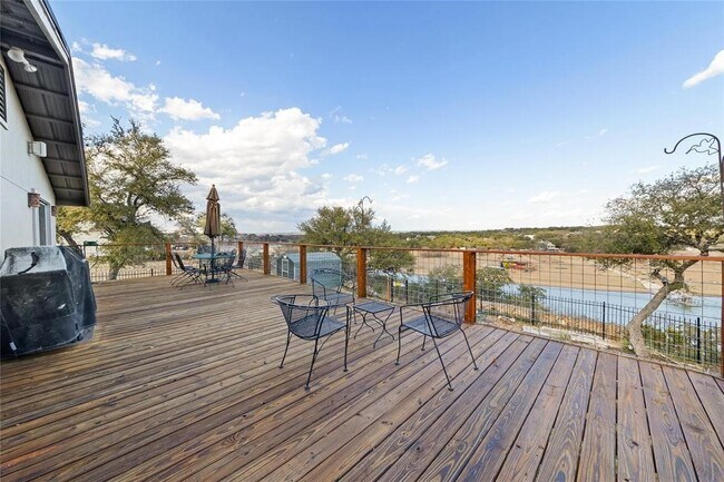 Photo - 705 Nomad Dr