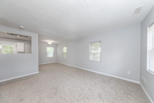 Photo - 1128 Wilkins Dr