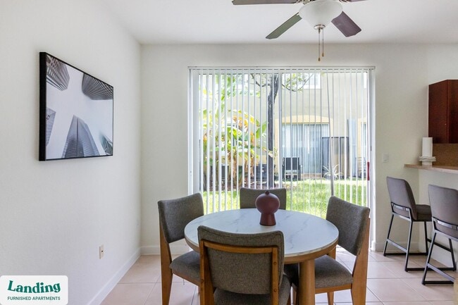 Photo - 1140 SE 24th Rd Unit 86-2497.1409977