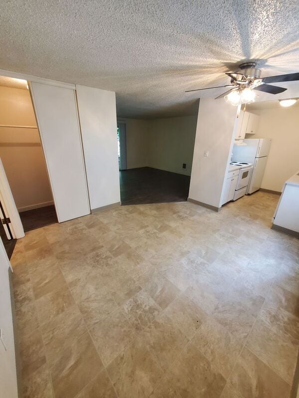 Photo - 445 Senate St NW