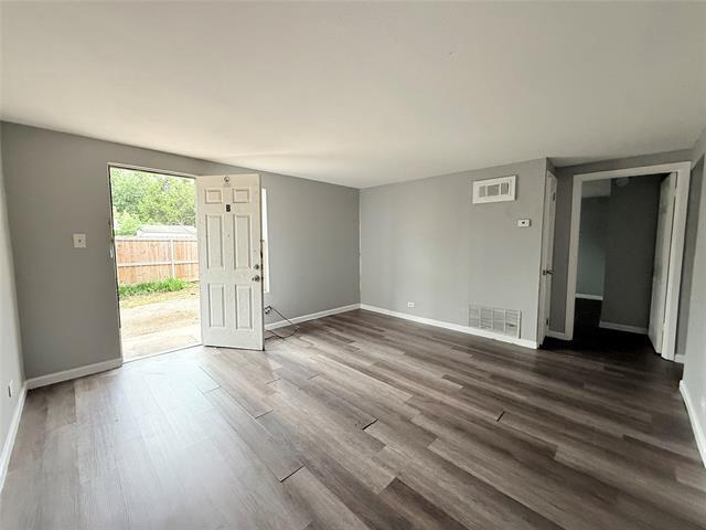 Photo - 601 Francine Dr Unit B