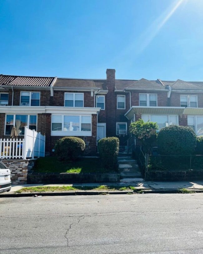 Photo - 1806 67th Ave Unit 2