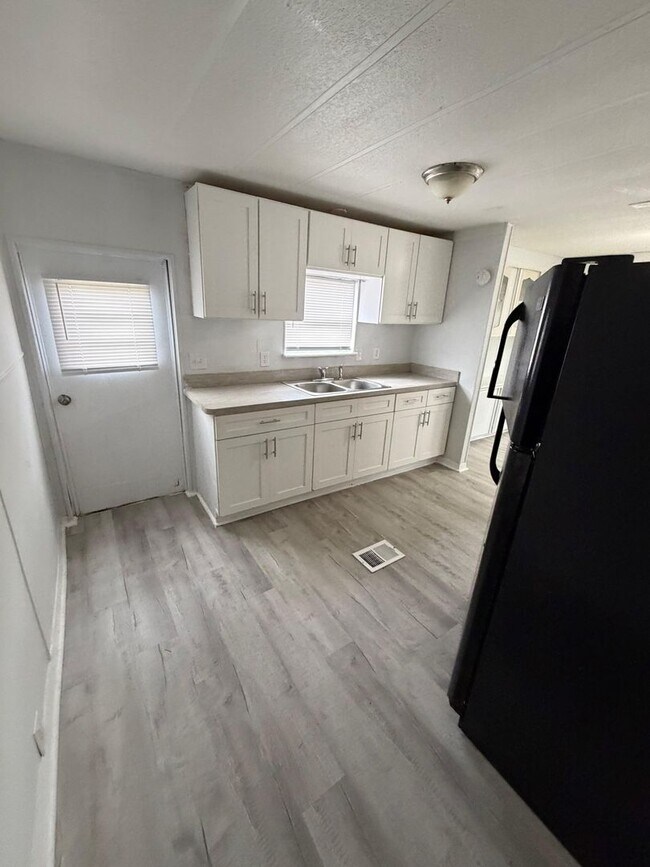 Photo - Woodland Estates MHP Unidad Lot 2