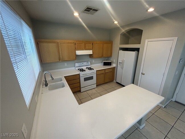 Photo - 8439 Regal Hills Ct