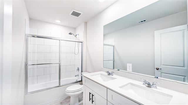 Photo - 2421 Apex Ave