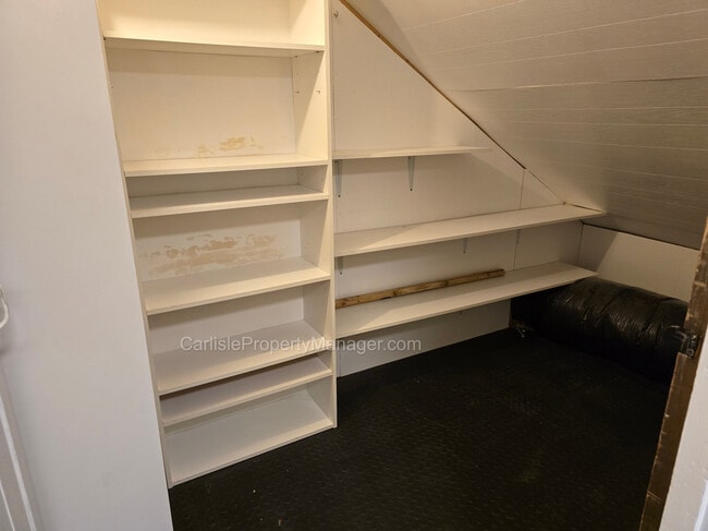 Photo - 46 S Bedford St Unidad 2