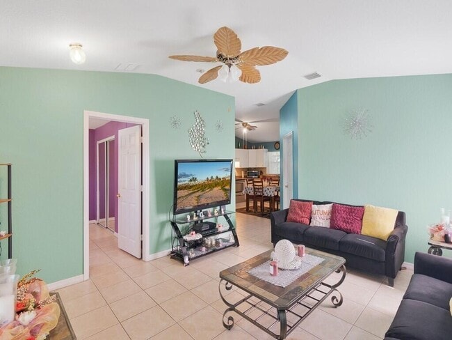 Photo - 7402 Coquina Ave