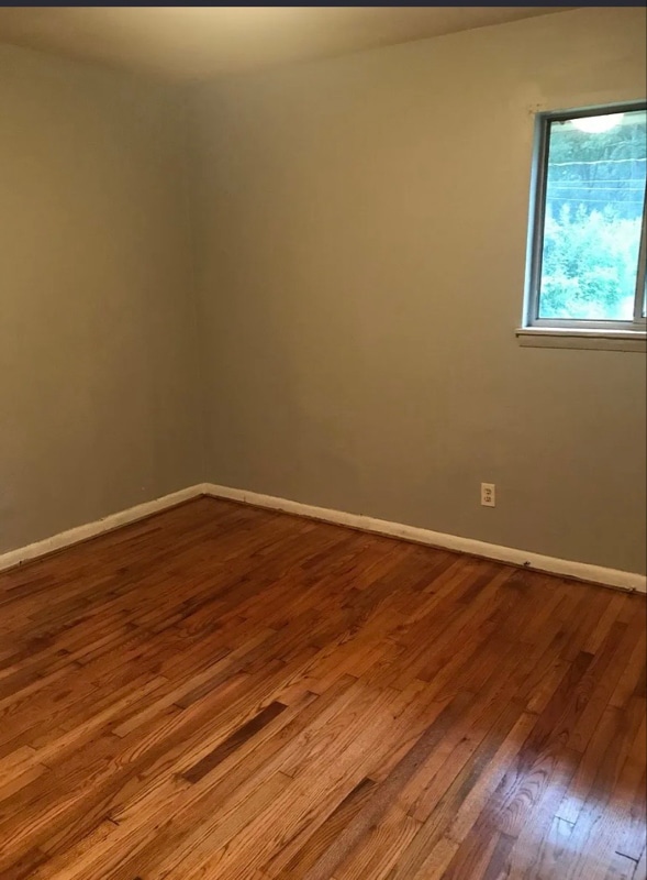 Photo - 1084 Cordova St SW