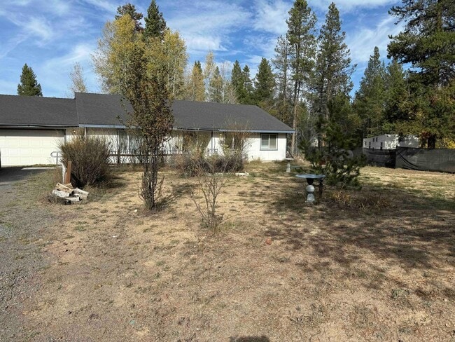 Building Photo - Wonderful open floor plan