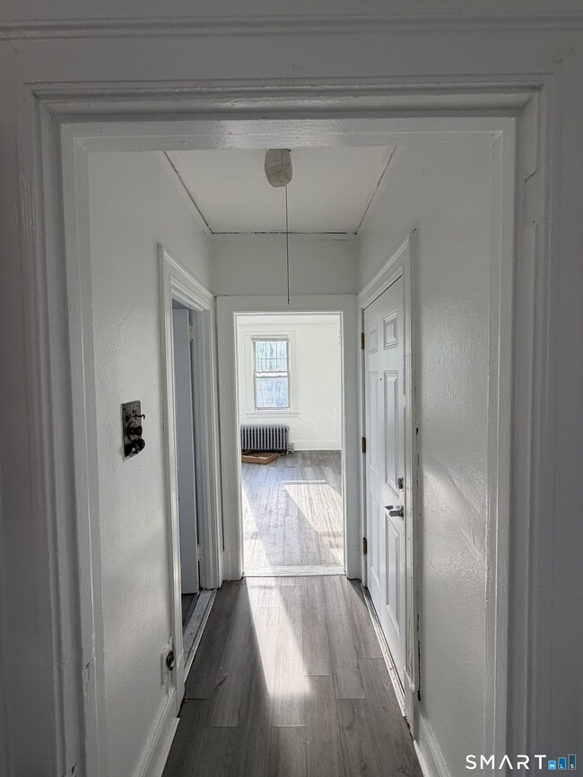Photo - 106 Wadsworth St