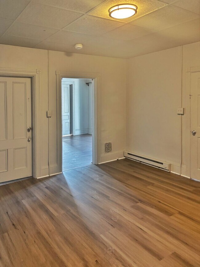 Photo - 1053 Lehigh St Unit 1