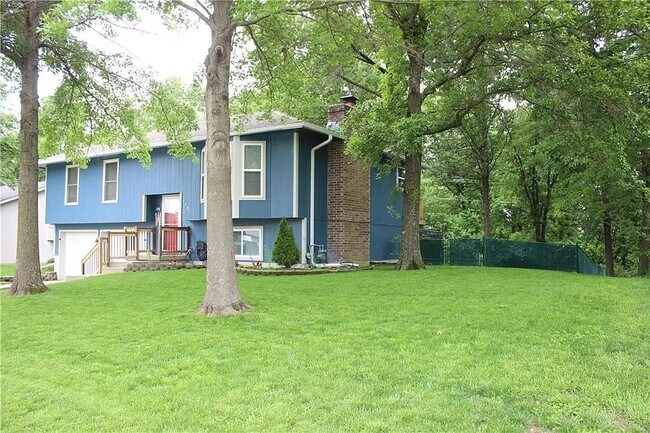 Photo - 1467 Grandview Dr