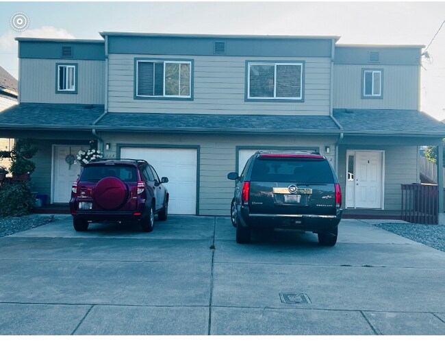 Photo - 2114 Hamilton Ave