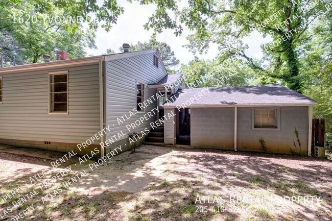 Photo - 1620 Yvonne Dr