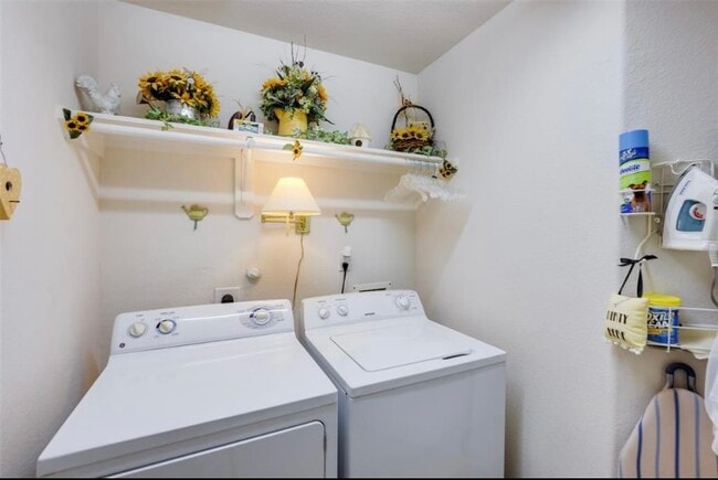 Photo - 20302 Mathis Landing Dr