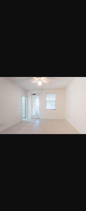 Photo - 186 Soriano Dr