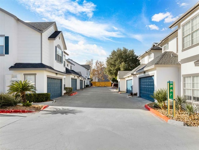 Castle Hills Townhomes