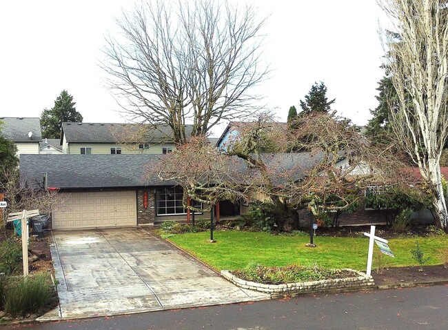 Photo - Beautifully Detailed 3B/2B Ranch in Salmon... Casa