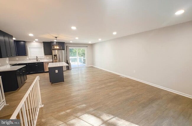 Photo - 9000 Marcellas Dr