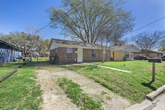 Photo - 1907 Orman St