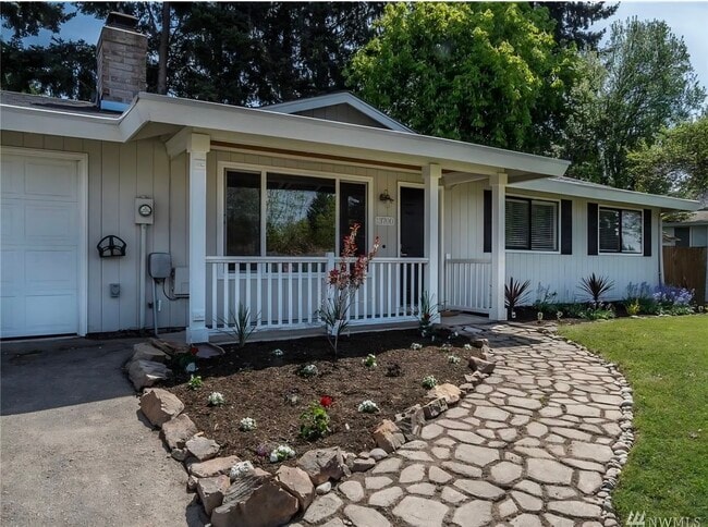Photo - 13700 90th Ave NE