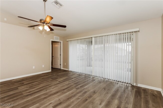 Building Photo - 305 NW 25th Ave Rental