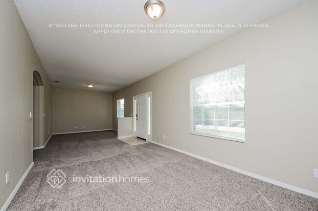 Photo - 1284 Rayfield St SE