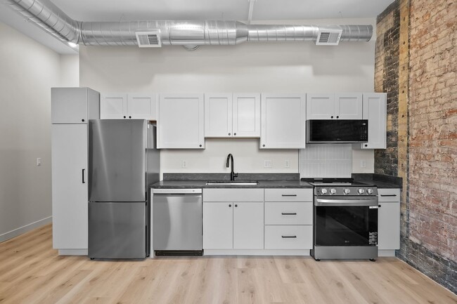 Photo - 266 E Michigan Ave Unit 203