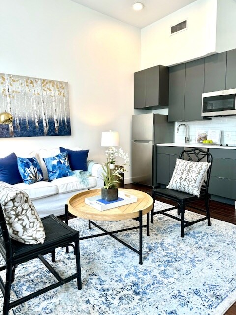 Photo - Redwood Place