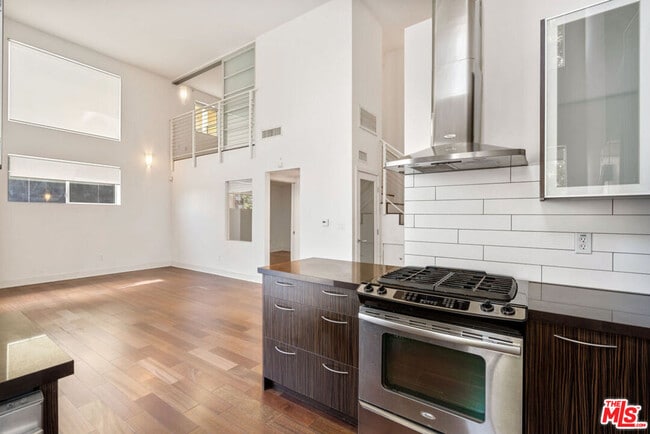 Photo - 600 Ridgeley Dr Condo Unit 101
