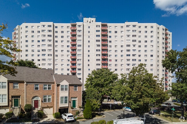 Photo - The Pavilion on the Park