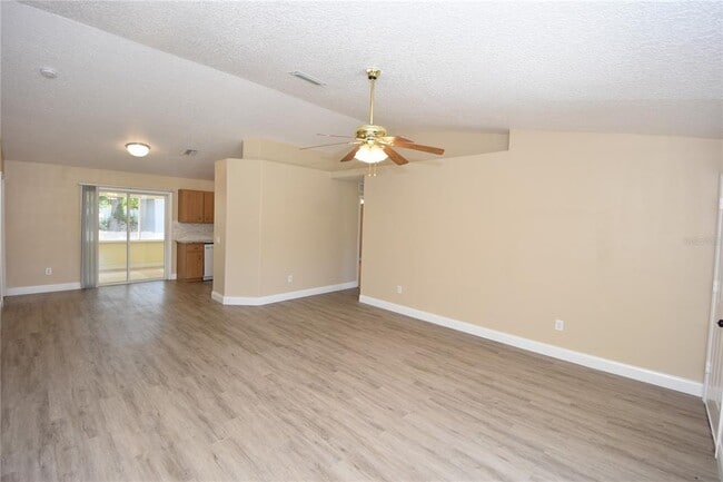 Photo - 16 Richland Ln