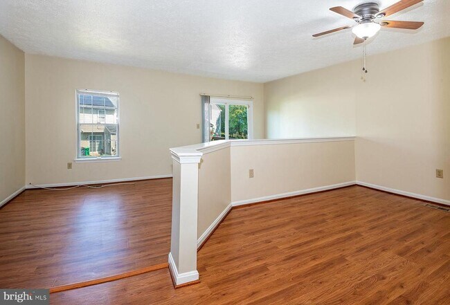 Photo - 2406 Rosecroft Ct