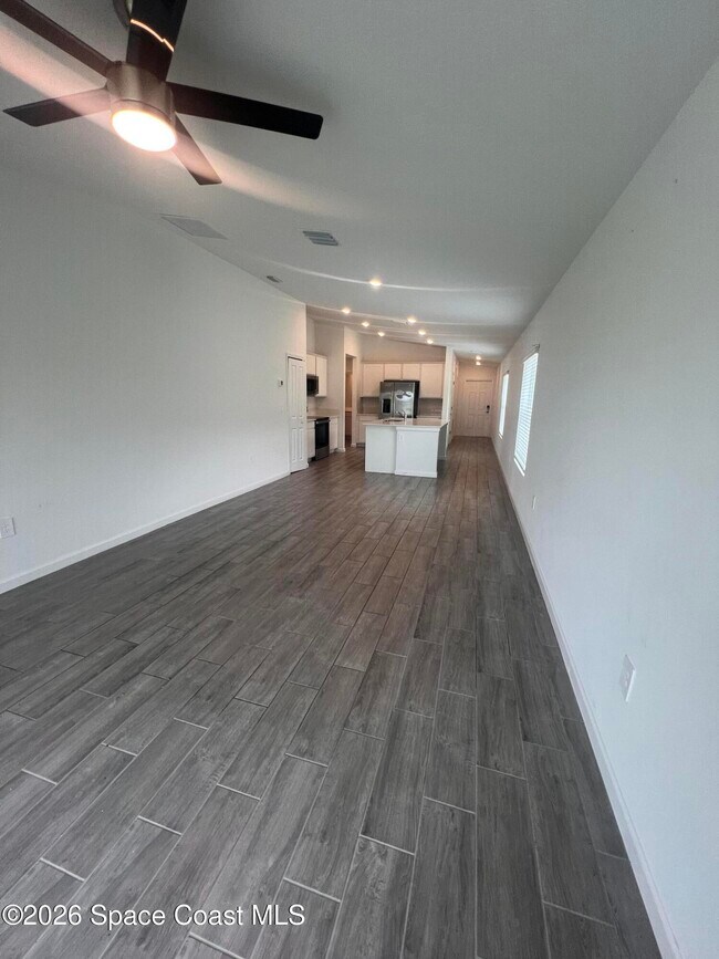 Photo - 1668 Colebrook Cir SW