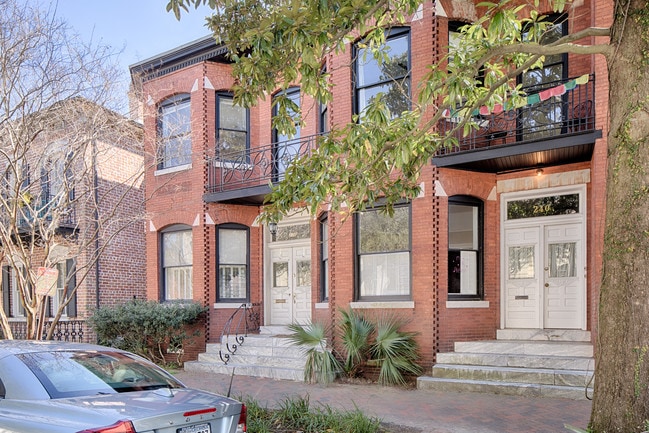 Photo - 238 Habersham St