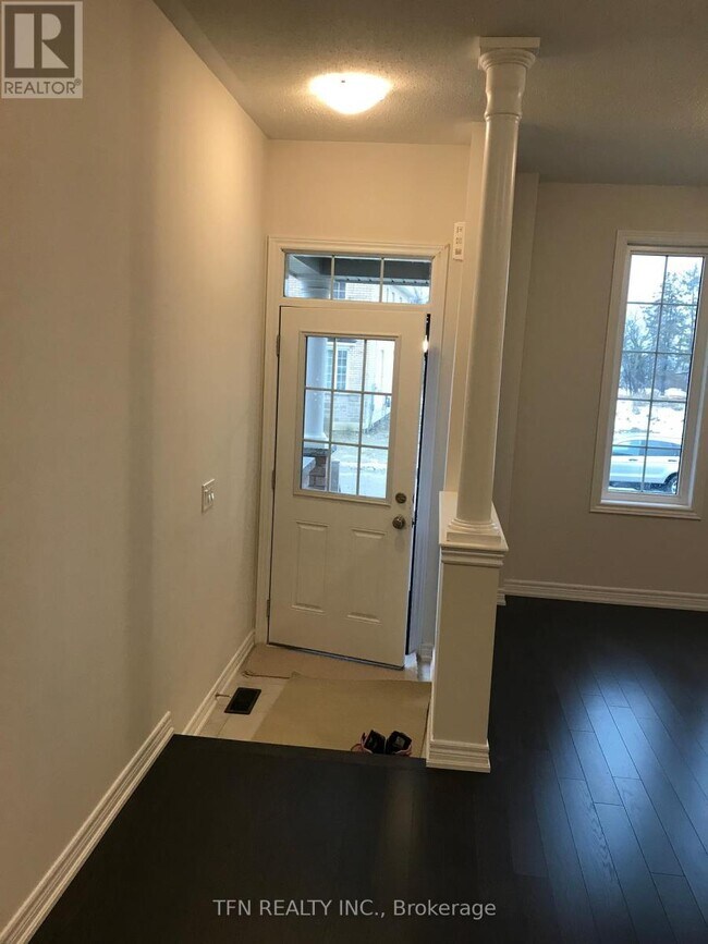 Photo - 32 Spokanne St