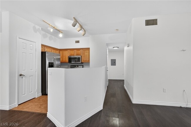 Photo - 9303 Gilcrease Ave Unit 1208