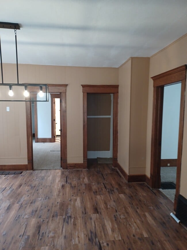 Photo - 815 N Appleton St