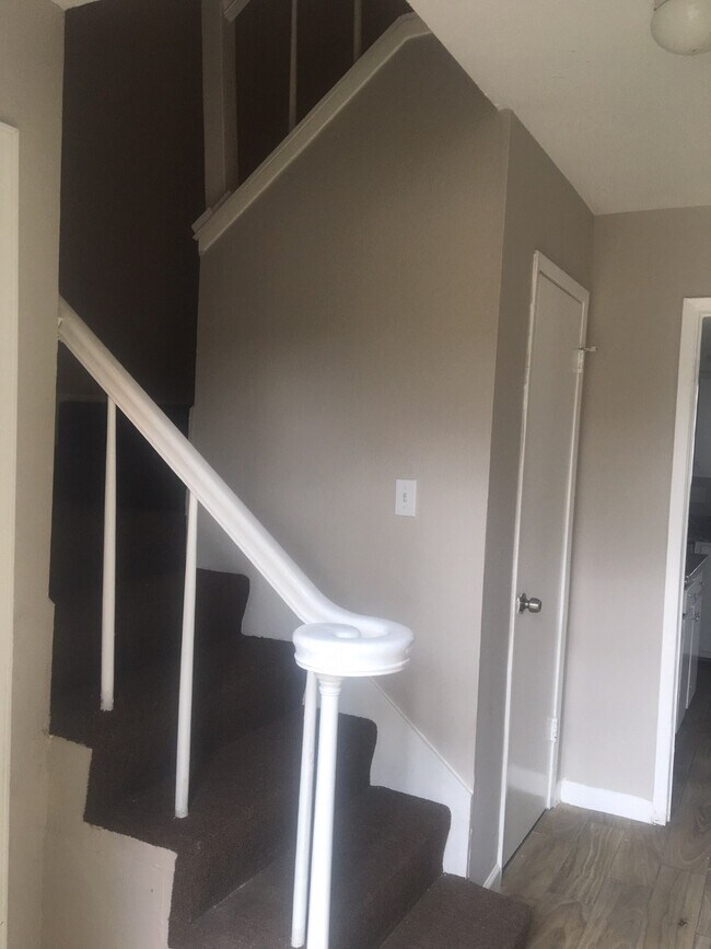 Photo - 6200 W Tidwell Rd