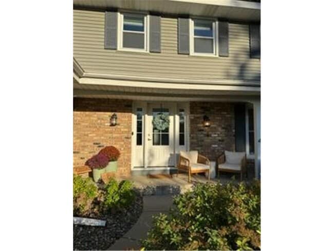 Building Photo - 9718 Palmer Cir