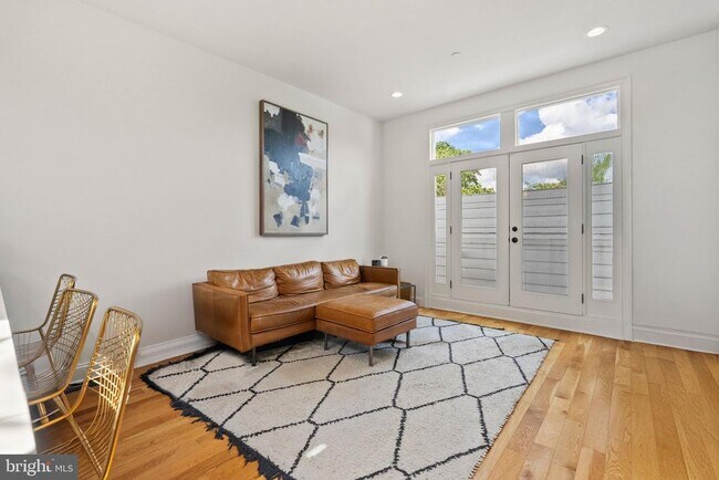 Photo - 1315 Trinidad Ave NE Unit 2